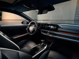 interior novo kia k4